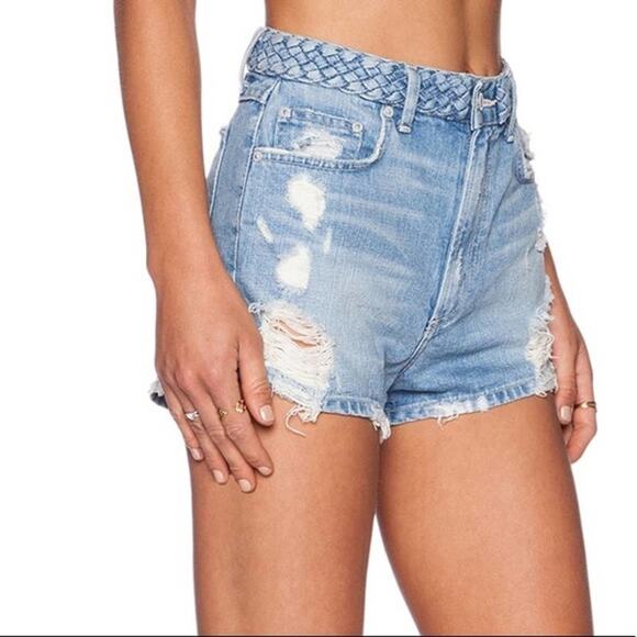 Tularosa Emma Santorini Braided Belt Distressed Denim High Rise Shorts Size 28 - Picture 2 of 15